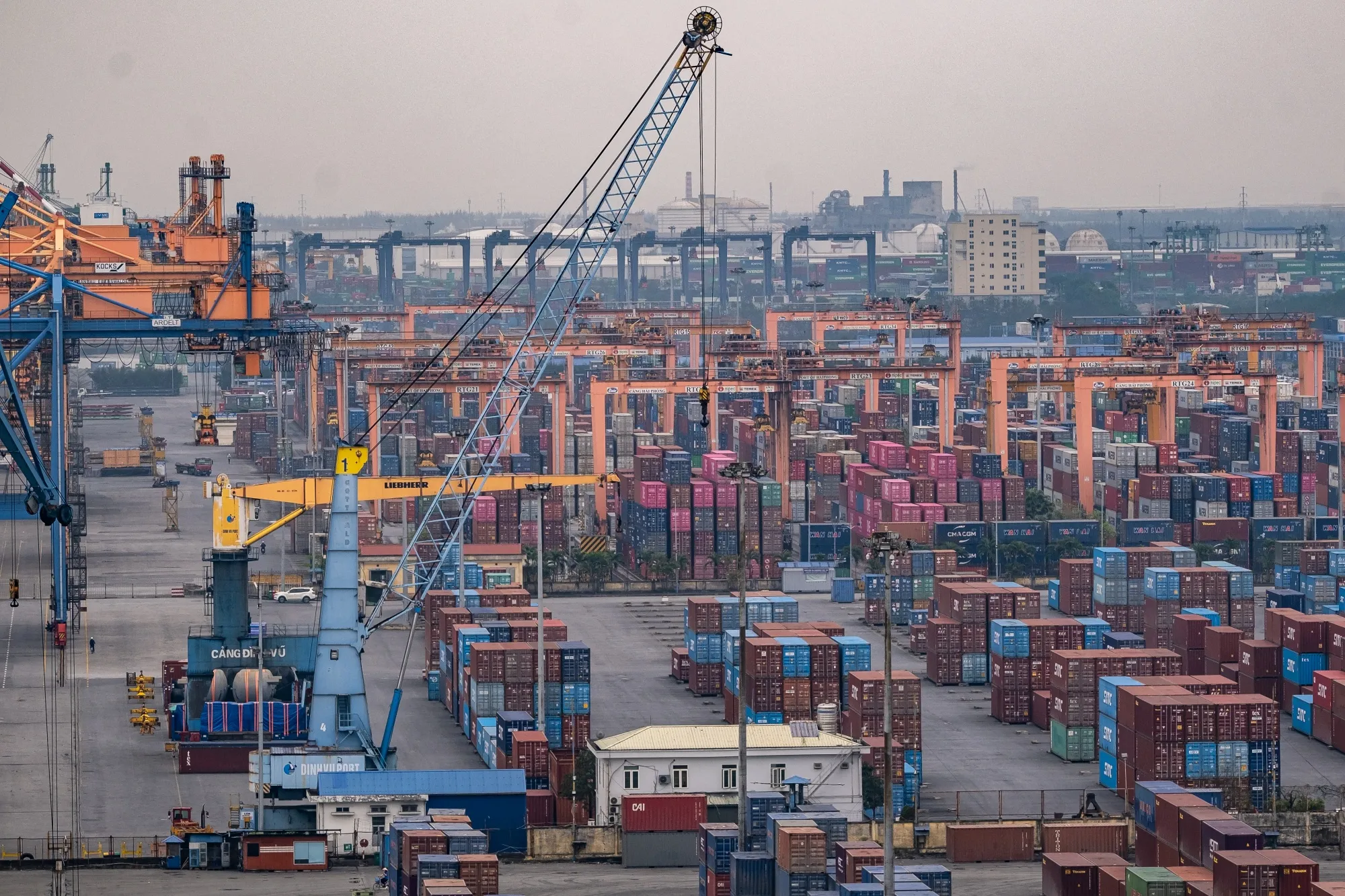 Vietnam’s trade-reliant economy is struggling with an uneven recovery in exports and manufacturing activity amid still subdued external demand.&nbsp;