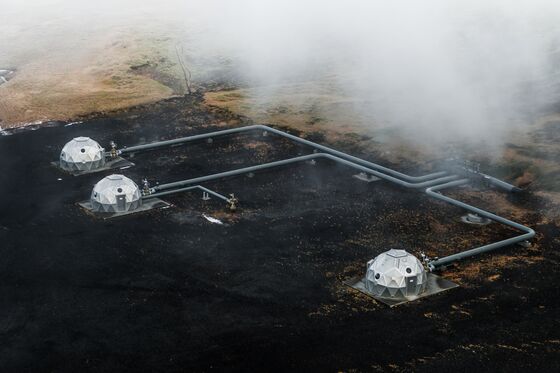 The Icelandic Startup Bill Gates Uses to Turn Carbon Dioxide Into Stone