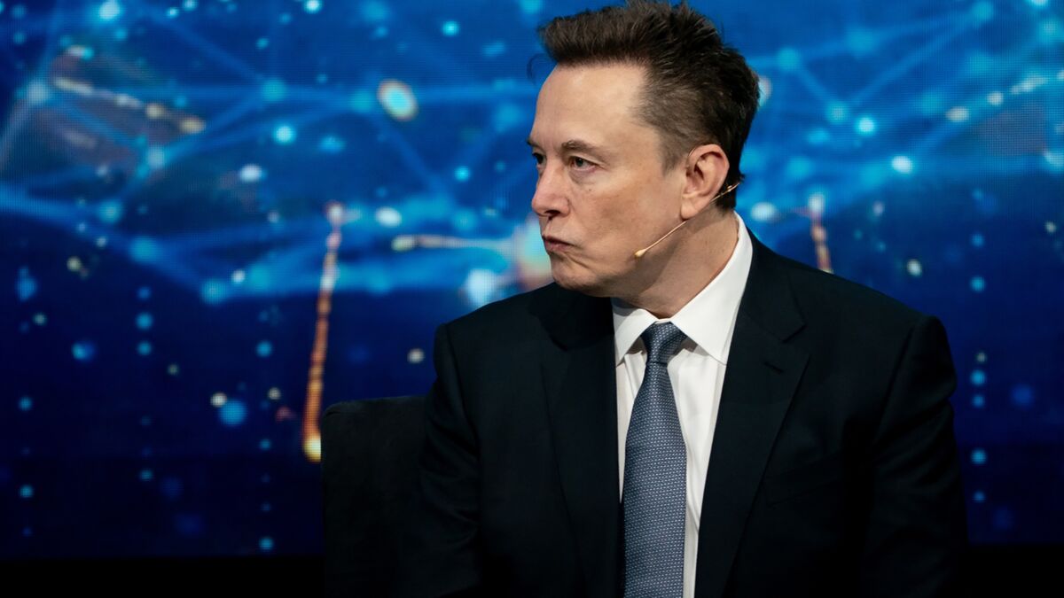 
                            Musk Denies Reports of SpaceX Seeking $800 Billion Valuation