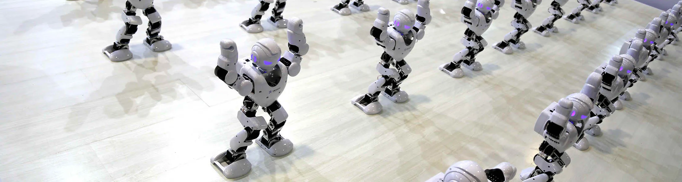 1496717935_china robot lede