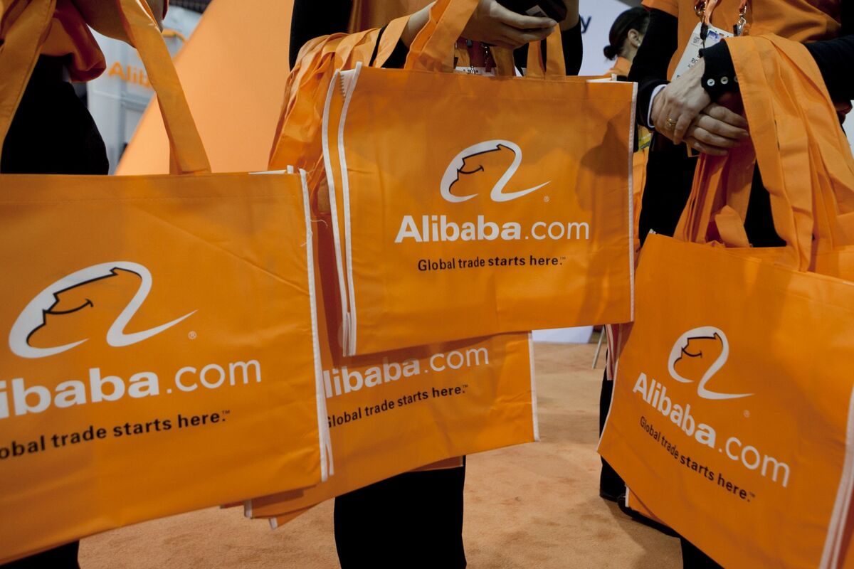 Top Global Fund Manager Says China's Alibaba, JD Look Cheap - Bloomberg