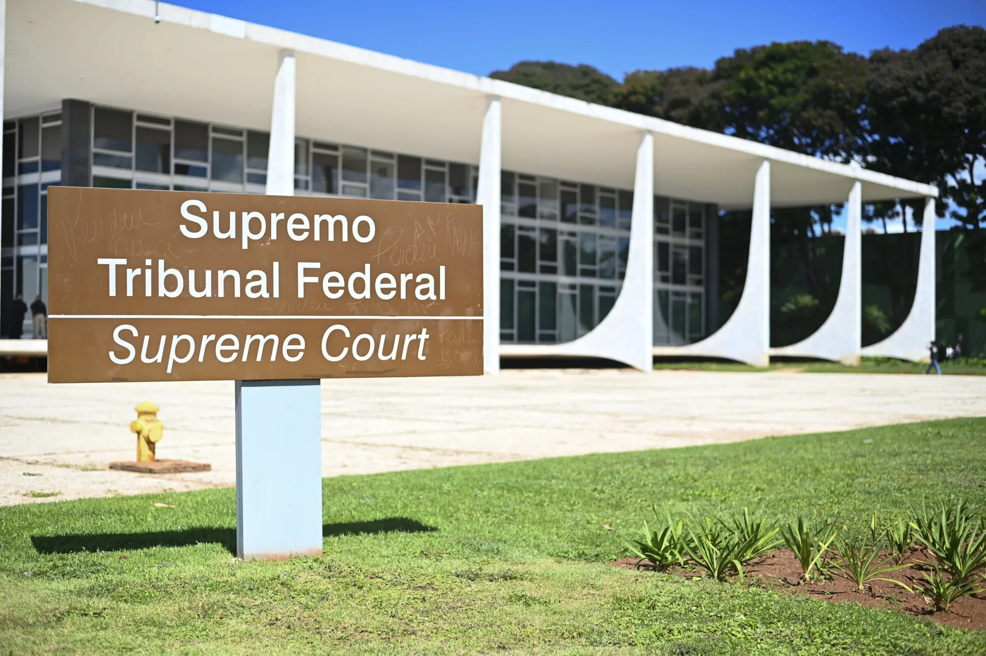 Brazil’s highest court has ordered the suspension of social media accounts from prominent users, forced the removal of posts and cautioned it would temporarily shut entire platforms.&nbsp;