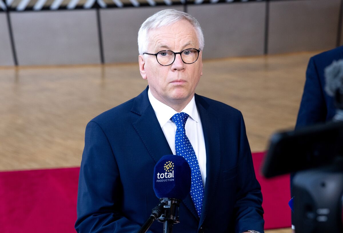 Race for ECB No. 2 Job Gets Crowded as Lithuania Fields Sadzius