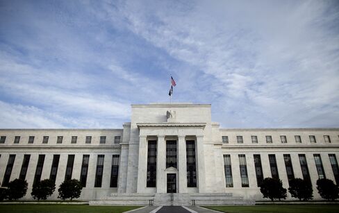 Fed Policy Makers Signal Abrupt End Bond Purchases June