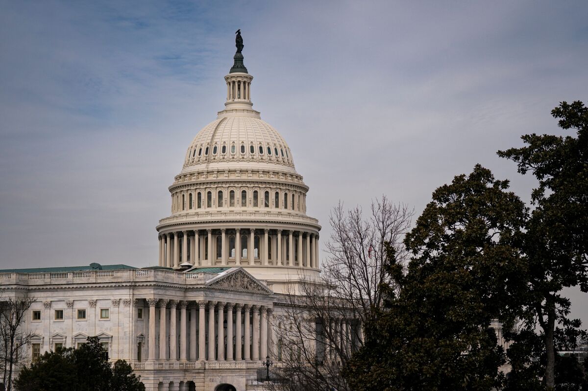 DHS Funding Deadline Approaches With No Deal Yet on Immigration