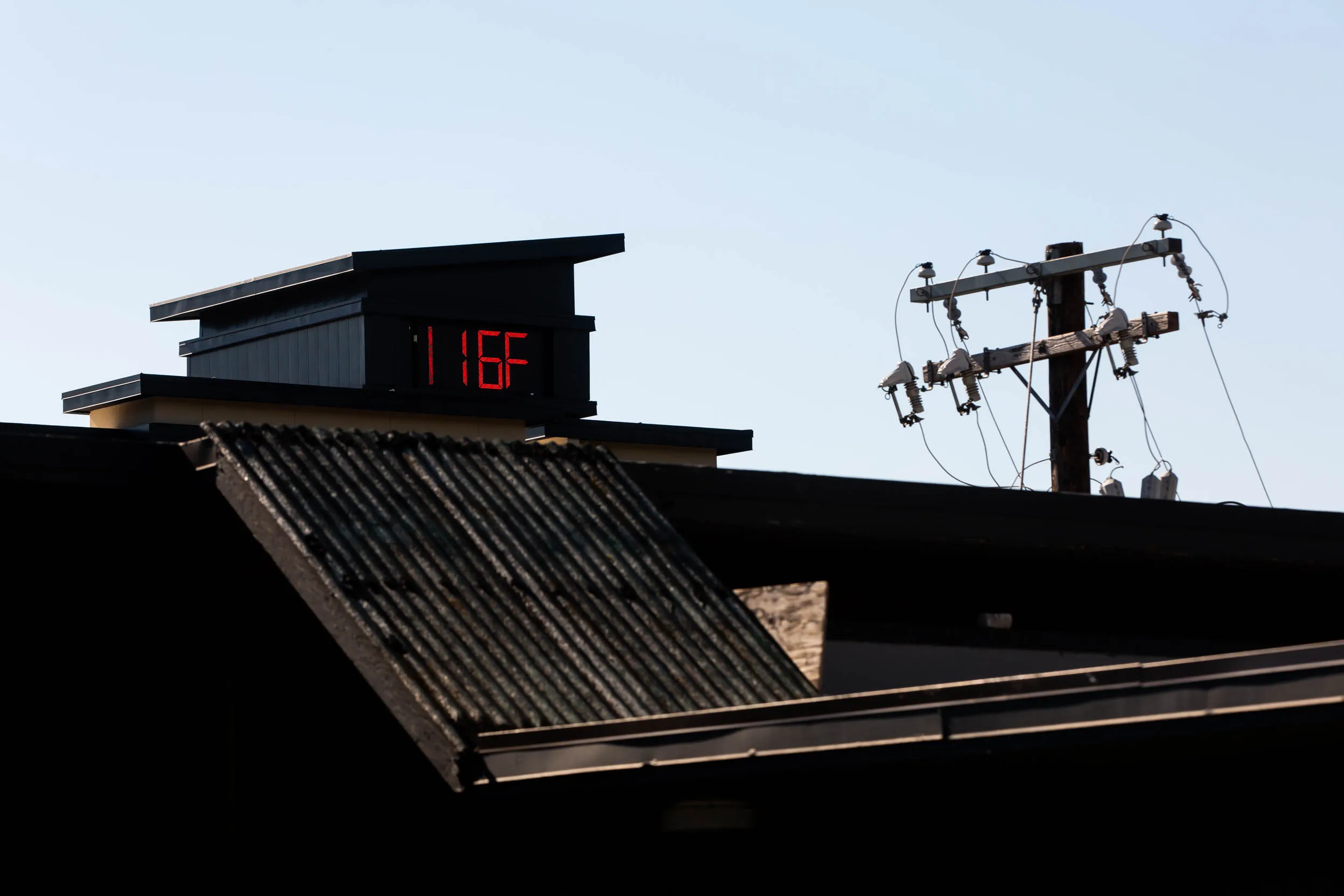 A thermometer reads&nbsp;116 degrees Fahrenheit during a heatwave in Portland, Oregon, on June 28.