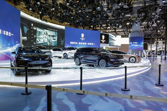 China Tech Giants Bet $19 Billion on Global Electric Car Frenzy