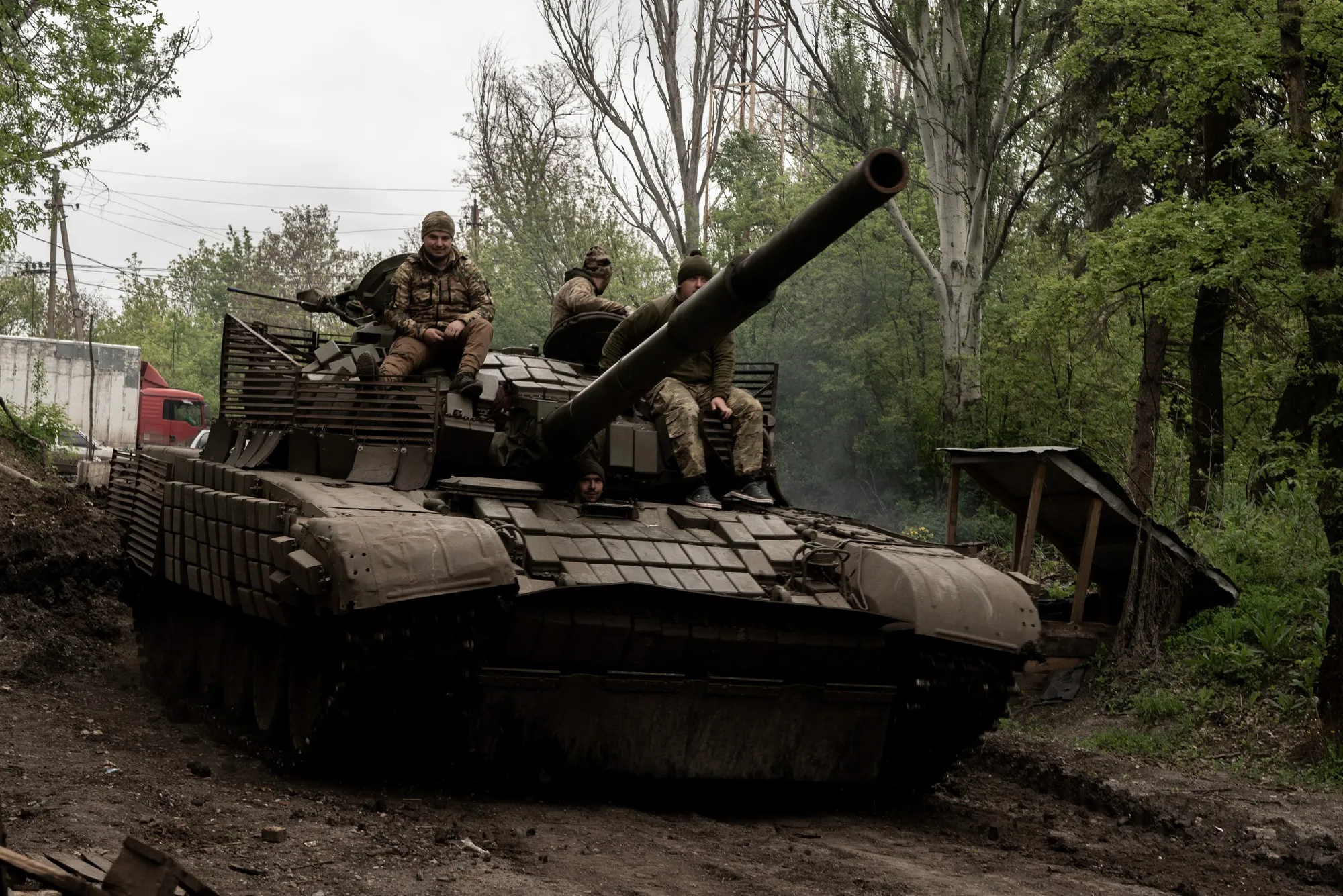 Ukrainian soldiers&nbsp;return&nbsp;to the base in Donetsk Oblast, Ukraine, on May 9.