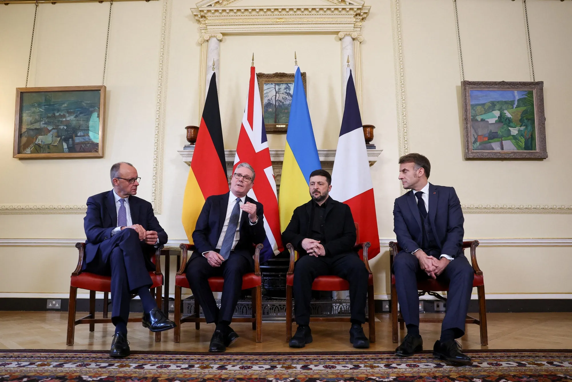 Friedrich Merz, Keir Starmer, Volodymyr Zelenskiy and Emmanuel Macron in Downing Street, on Dec. 8.