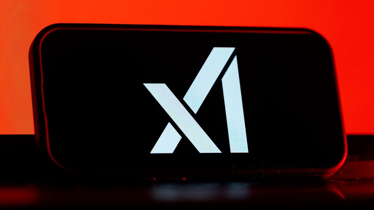 Musk Said to be in Advanced Talks to Combine SpaceX, xAI