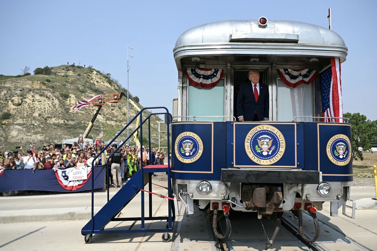 Trump Draws Parallels to Roosevelt During US 250th Anniversary Celebrations