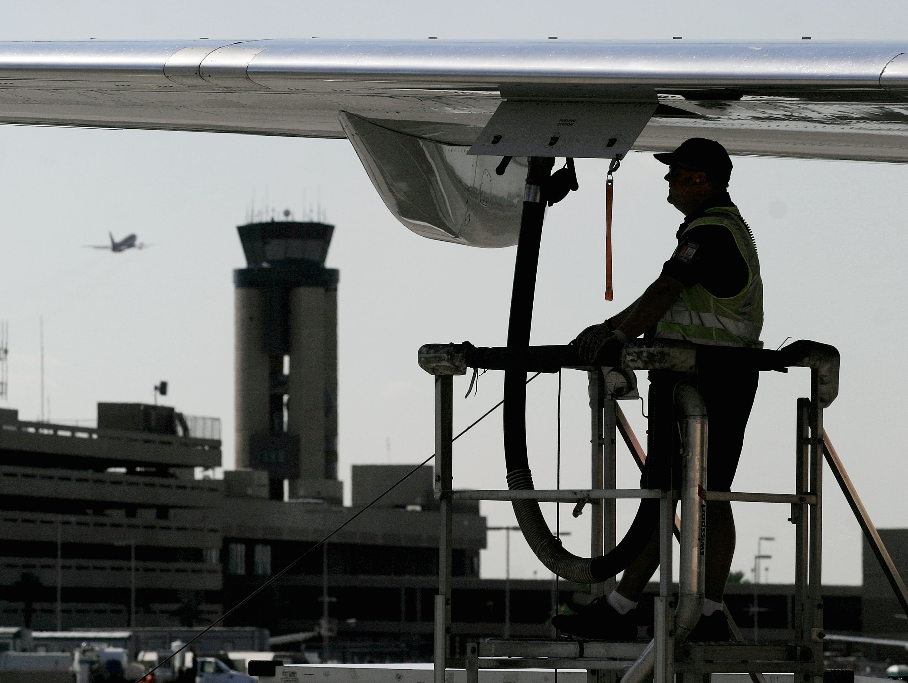 Singapore Changi Airport's Terminal 5: government review is ominous