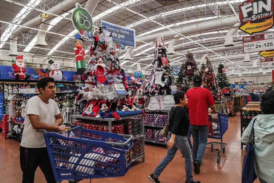 Shoppers at a Walmart Supercenter store in Mexico City.