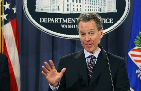 New York Accuses Madoff Trustee of Intimidation Over Merkin