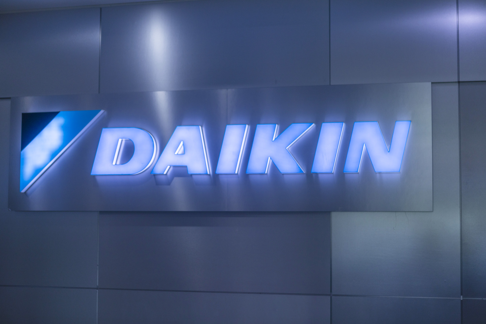 Chandigarh District Commission Holds Daikin Air-Conditioning India Pvt.  Ltd. And Its Dealer Liable For Deficiency In Service, Orders Refund And  Compensation