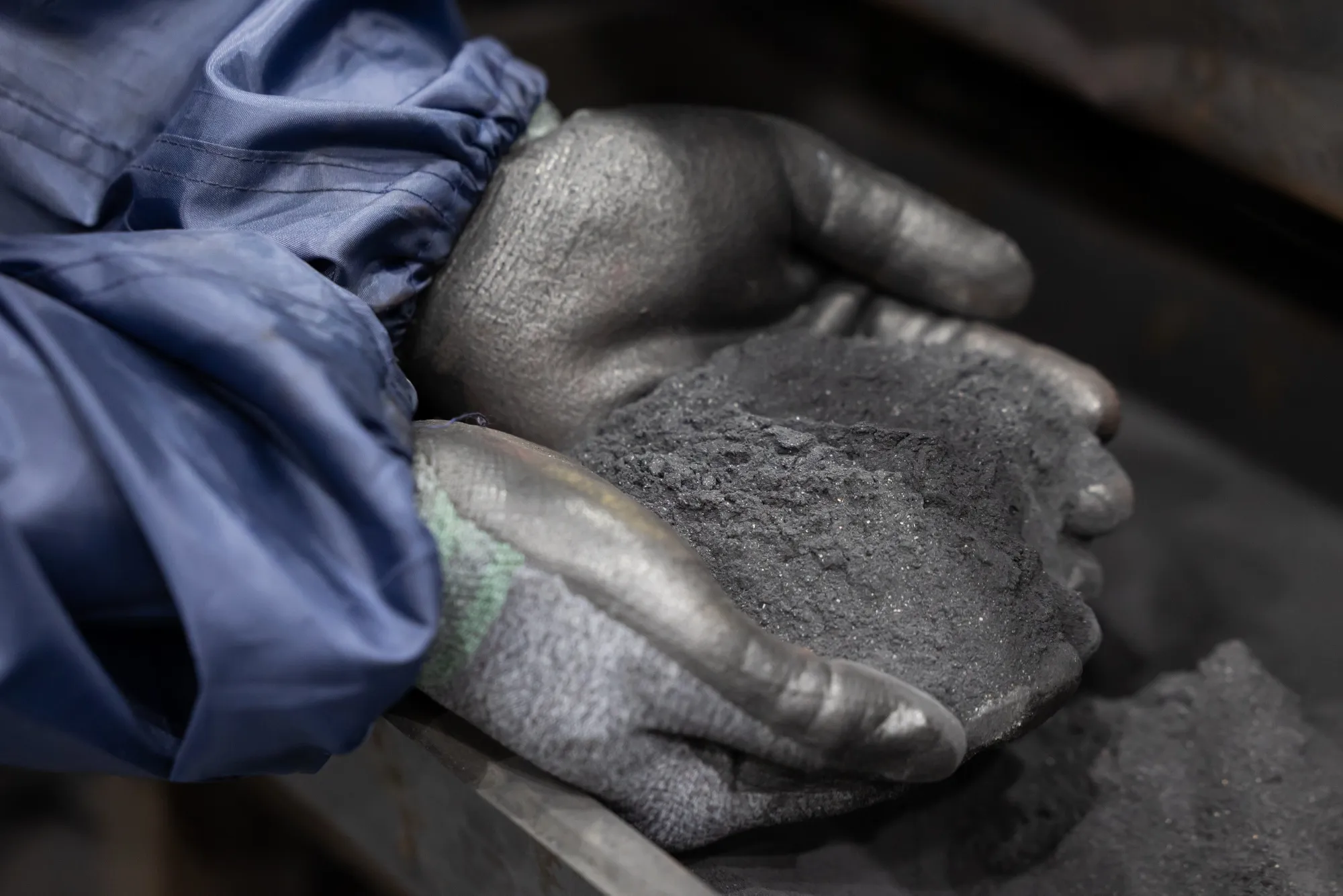 Battery powder. SOSV will prioritize investing in early-stage companies focused on&nbsp;rare mineral processing,&nbsp;renewable energy and biomanufacturing.