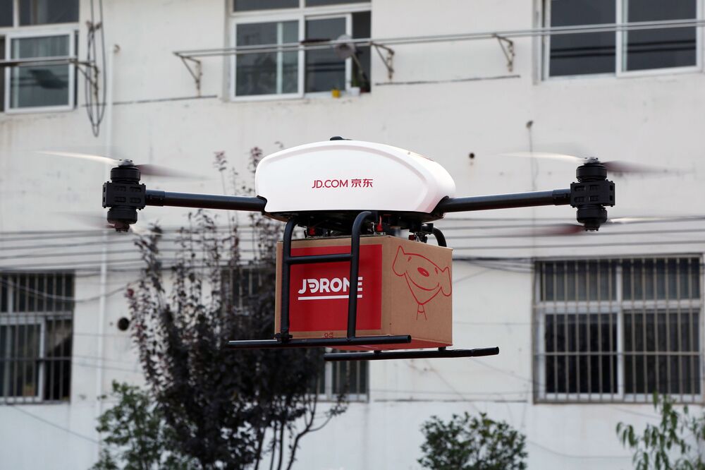 Alibaba Rival Jd Envisions Its Own Delivery Drone Fleet By 2017 Bloomberg