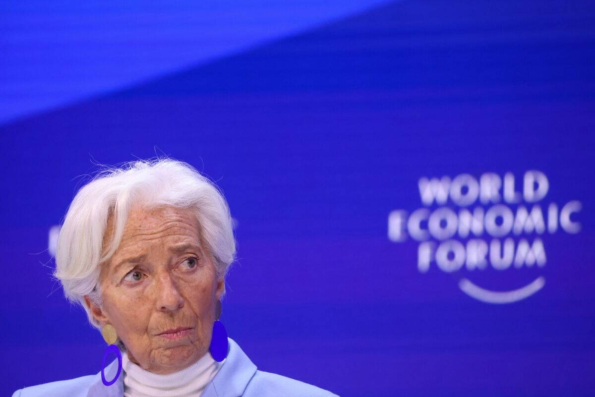 🟪"Christine Lagarde: Impegno alla BCE nonostante le voci di un possibile addio"