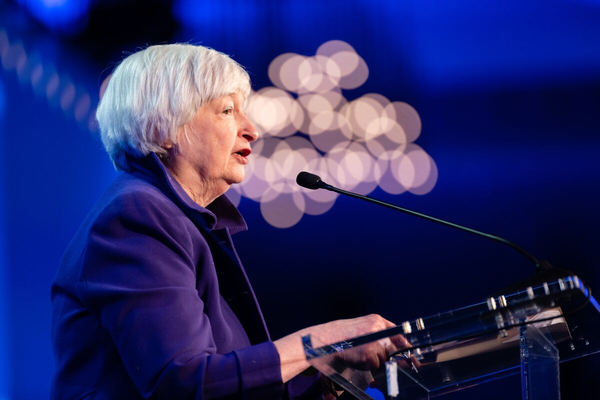 Yellen Pushes For Repackaged Biden Plan To Boost Economy - Bloomberg