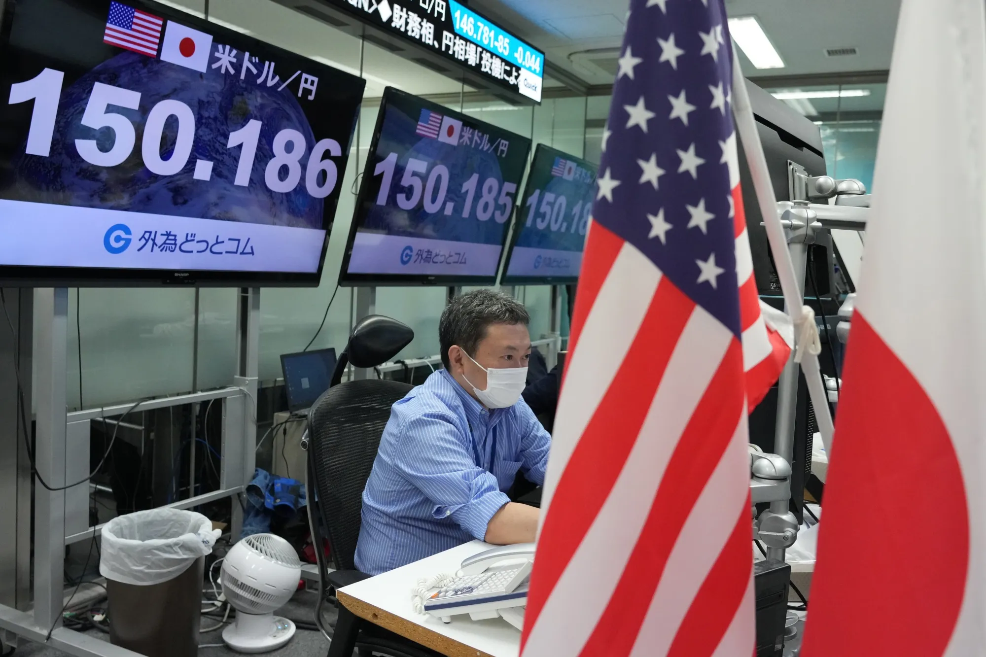 The moment of truth ifor the yen in October.