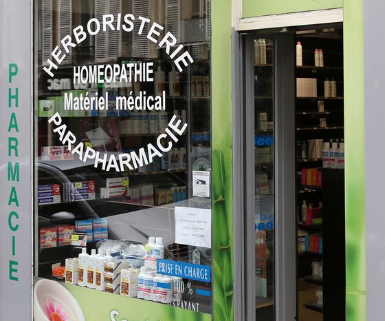 France’s 200-Year-Old Love Affair With Homeopathy Is Under Siege