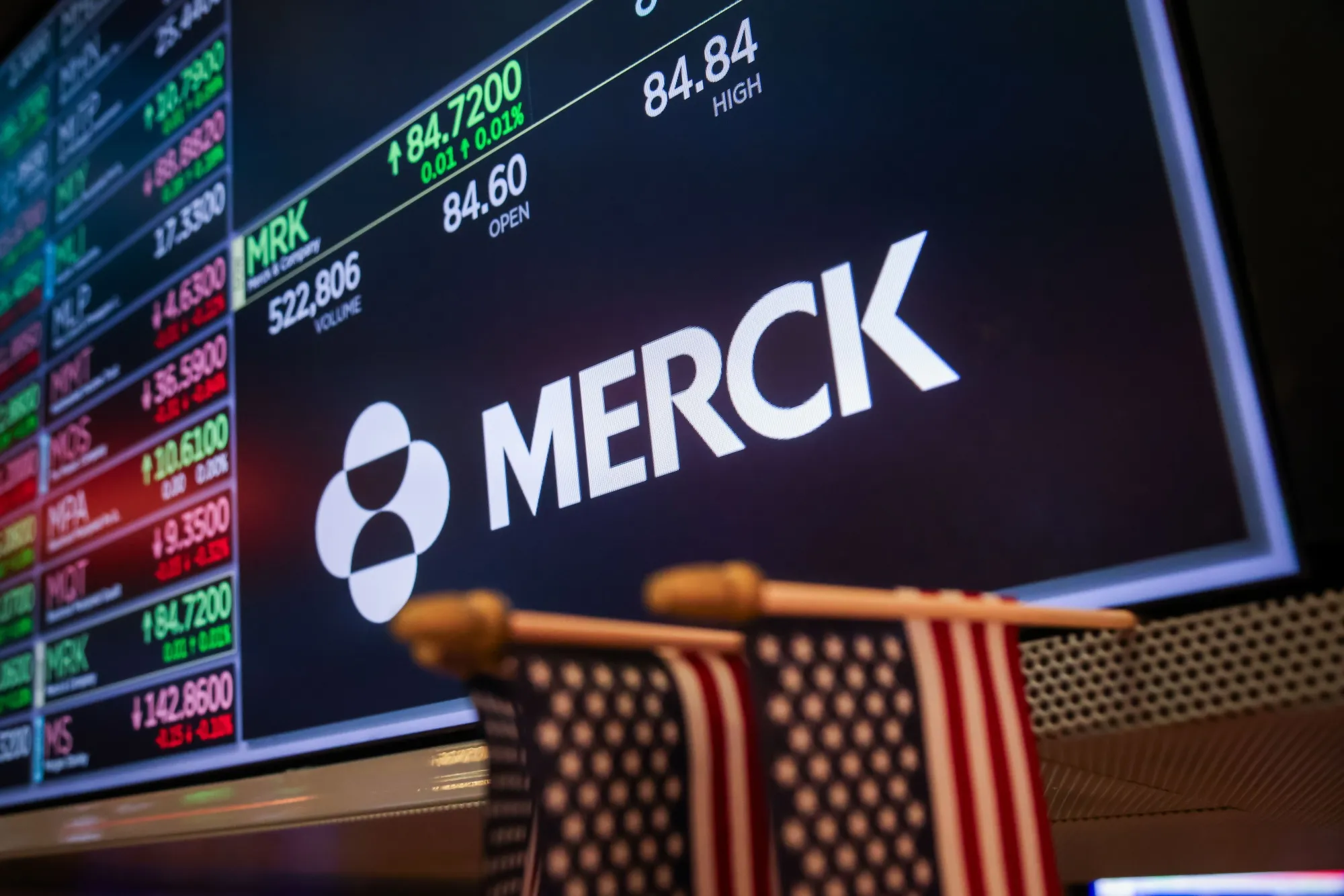 &nbsp;Merck &amp; Co Inc.&nbsp;and&nbsp;GE HealthCare Technologies Inc.&nbsp;raised a combined $9.25 billion, both for buyouts announced only around two weeks earlier.