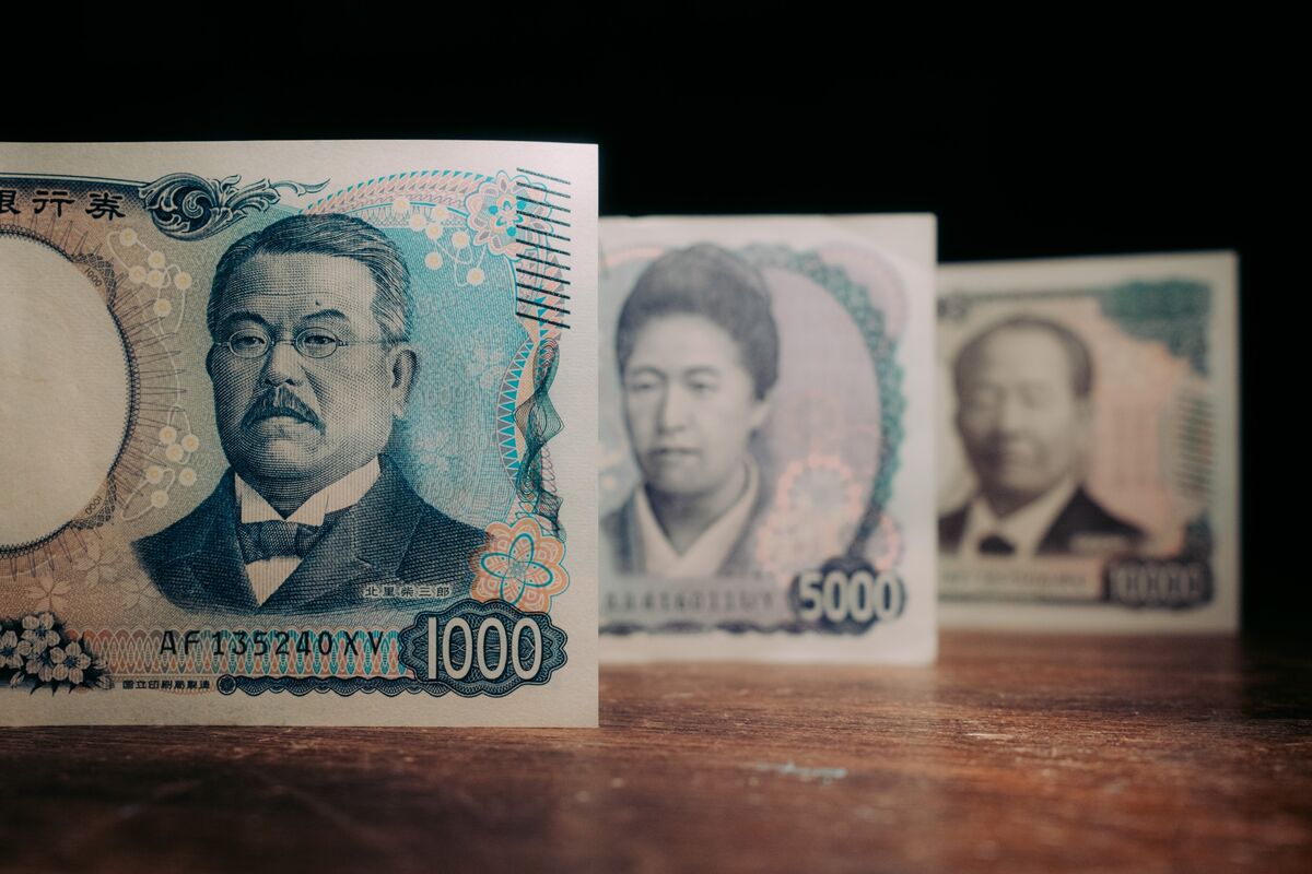bloomberg.com - John Cheng - Japan's Retail Traders Add to Yen Shorts as Currency Rallies