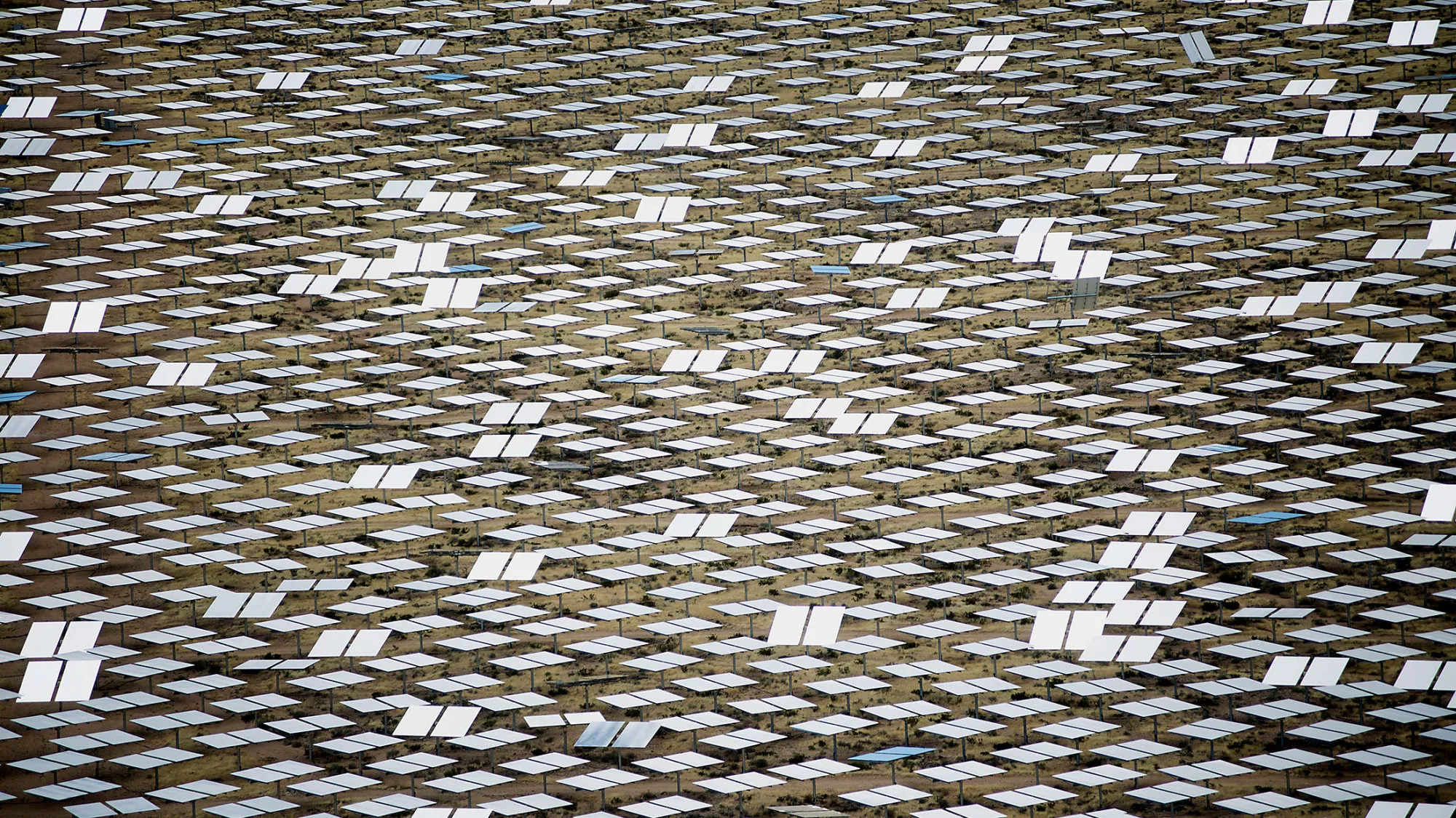 1498138236_170622_solar_panels_bn