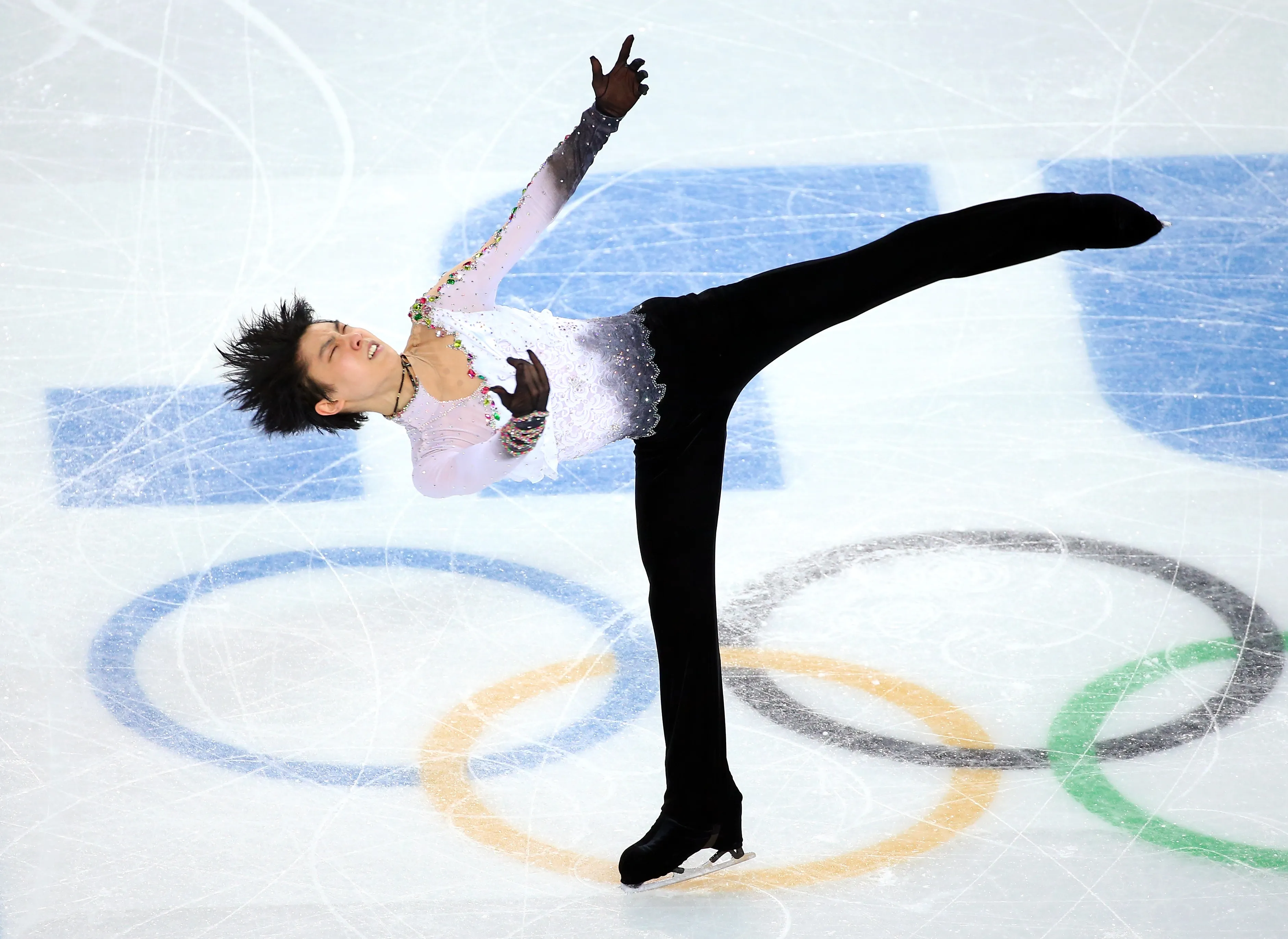 Yuzuru Hanyu of Japan performs during the Figure Skating Men's Free Skating in Sochi on Feb. 14, 2014. Photographer: Robert Cianflone/Getty Images