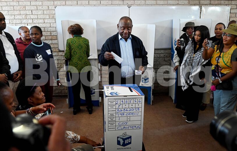 Cyril Ramaphosa casts his vote in Soweto on May 29