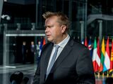 Finnish Defense Minister Takes Paternity Leave as Country Prepares to Join NATO