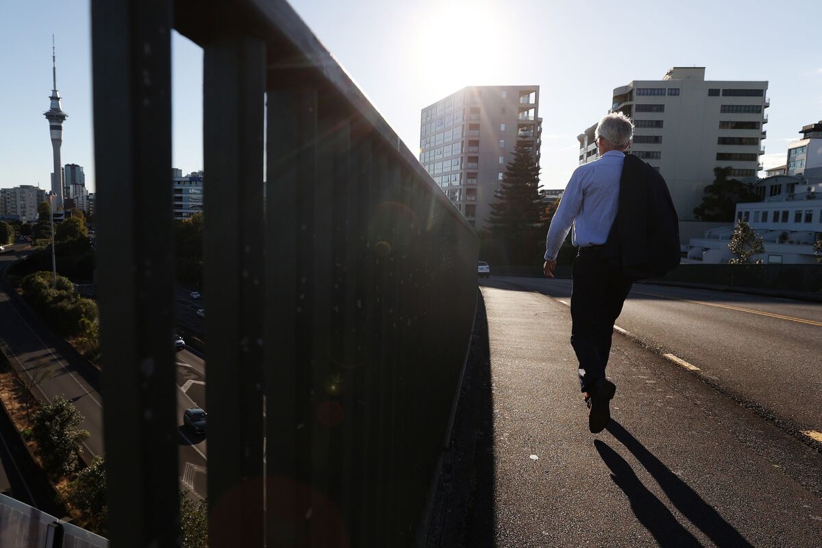 NZ Should Drug Test People on Jobless Welfare, Ruling Party Says