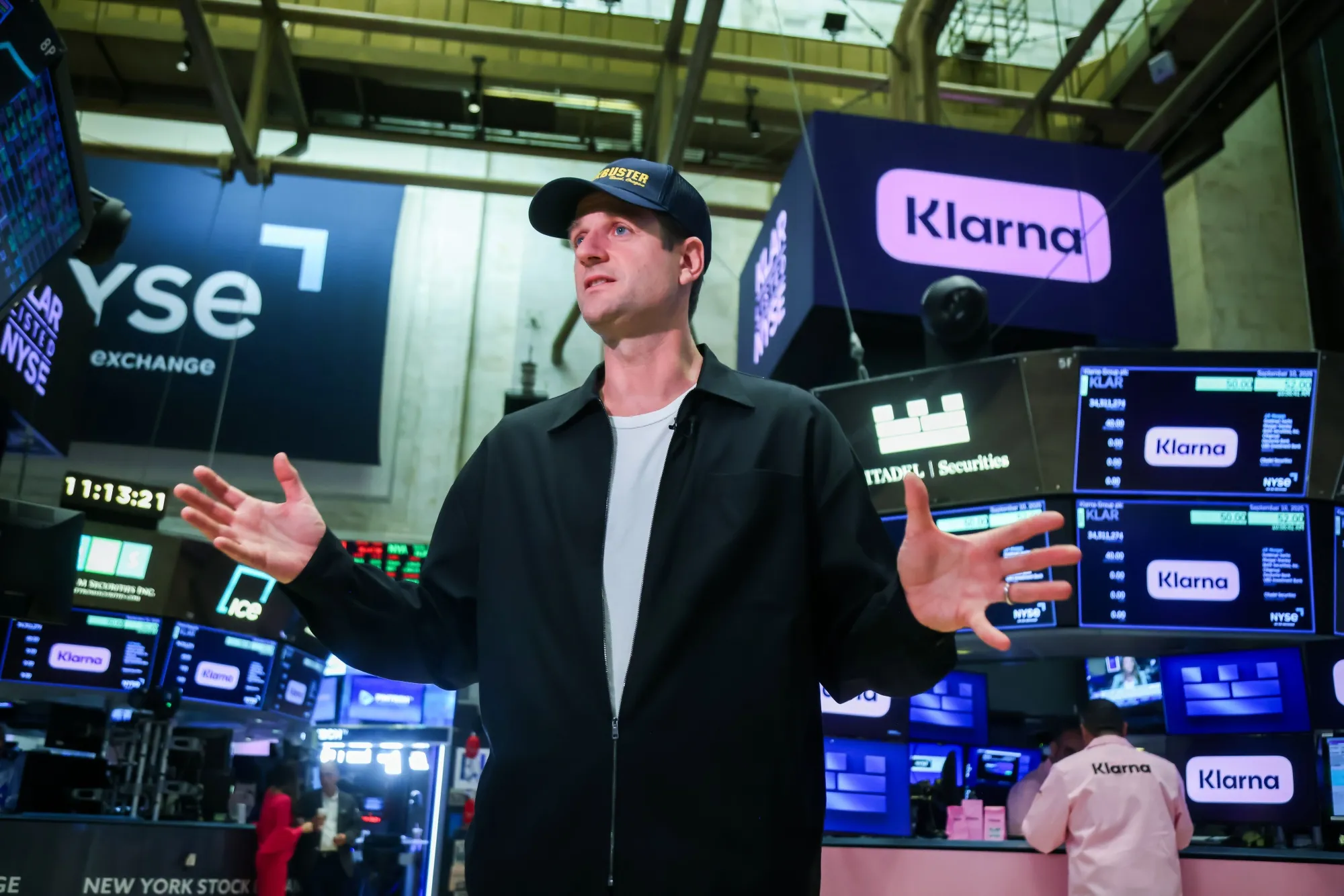 Klarna-Chef warnt vor KI-Schock auf dem Arbeitsmarkt - Bloomberg