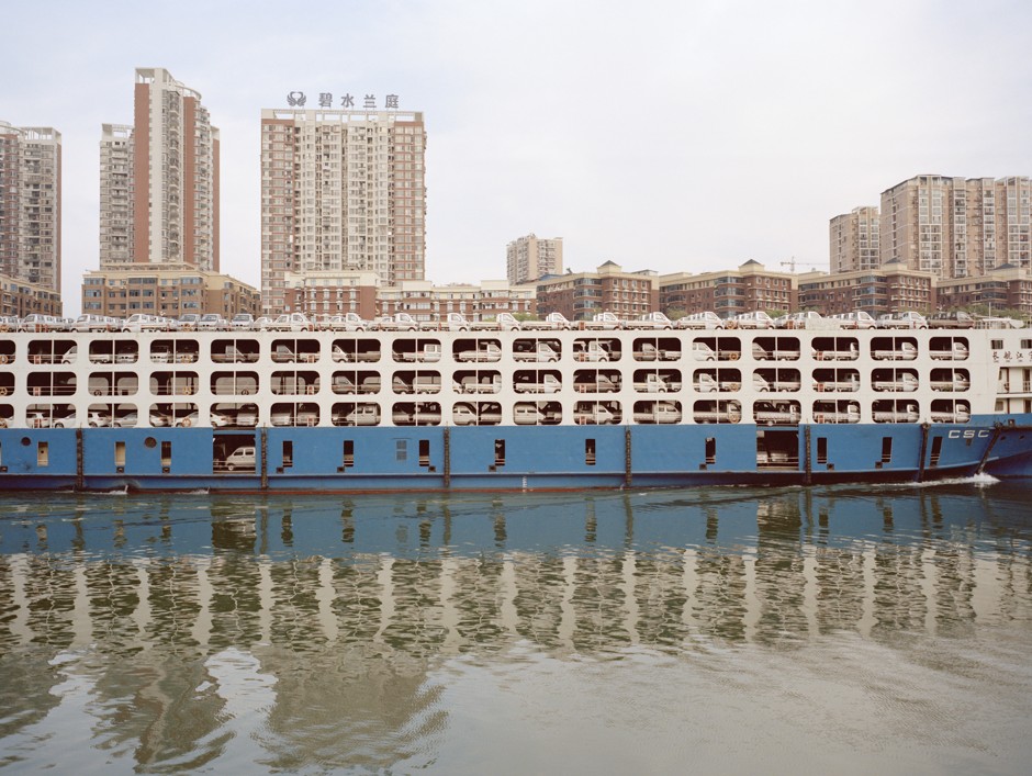 Car shipping, Yichang, Hubei Province, China, 2015.
