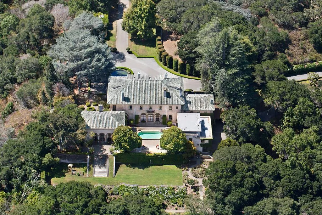 Elon Musk's California Mansion Has Been on Sale—Now Discounted by 15% -  Bloomberg