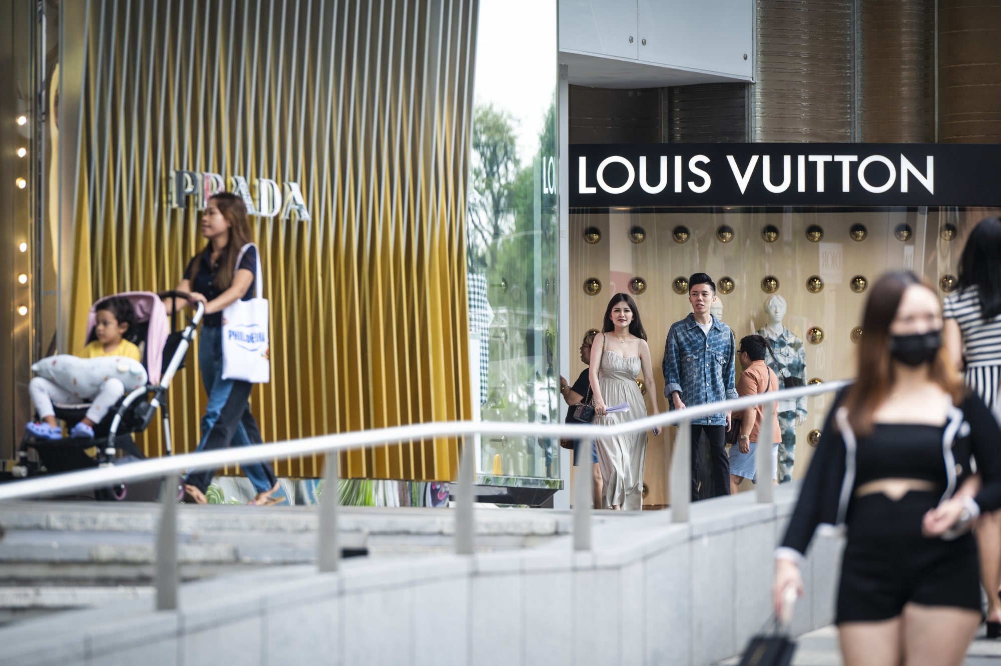 Is Louis Vuitton Cheaper In Singapore