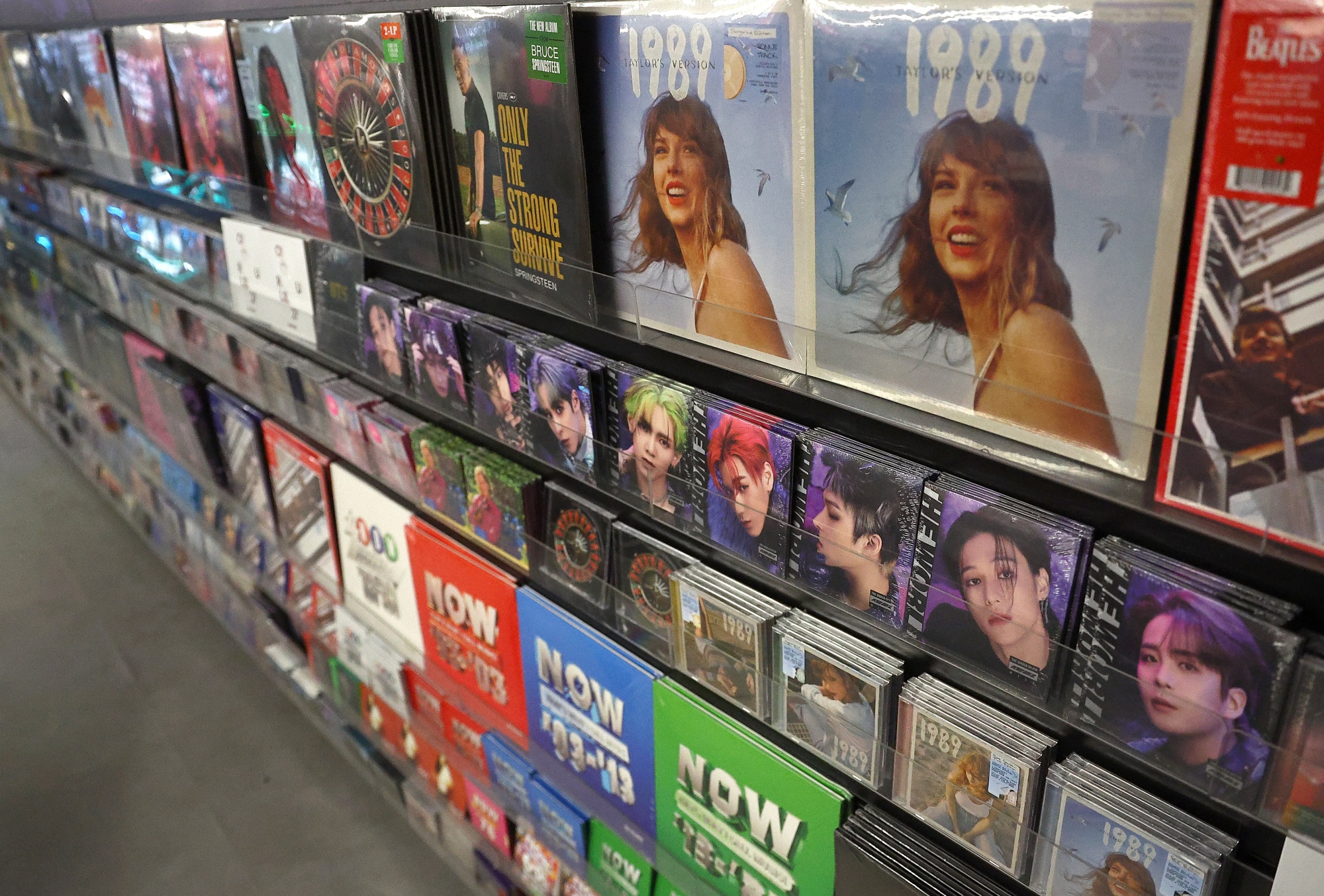 Two vinyl in the price of one (and even less)! — High Hop Records