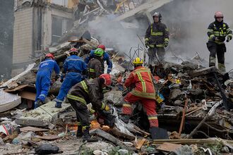 TOPSHOT-UKRAINE-RUSSIA-CONFLICT-WAR