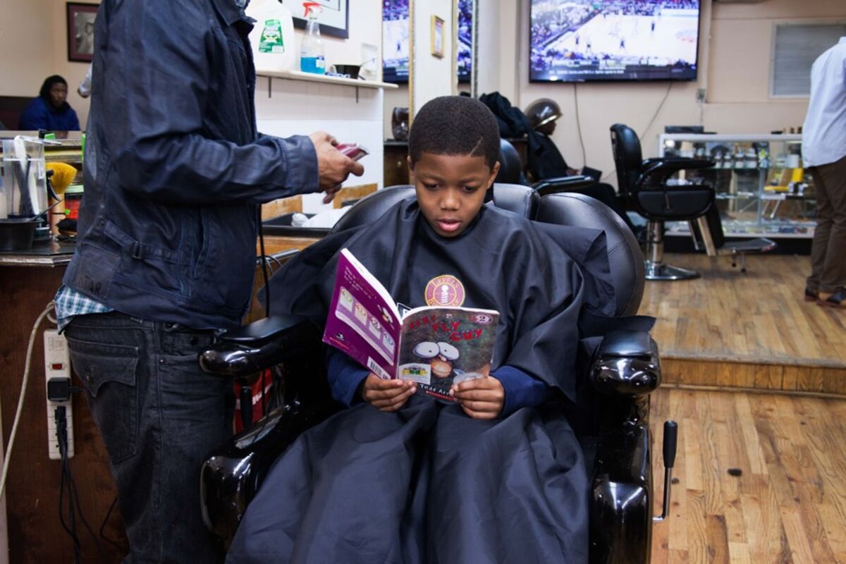 The Bus Stop Barbershop — San Francisco's Outdoor Barbershop