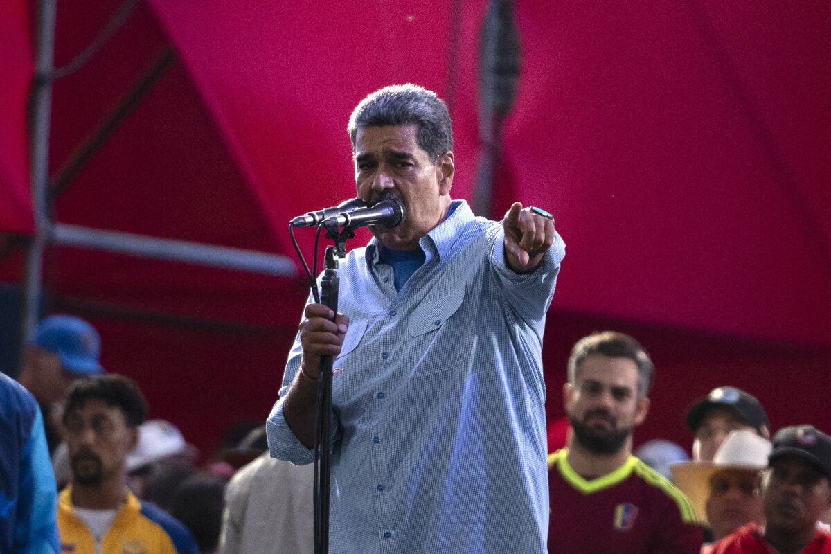 assets.bwbx.io image