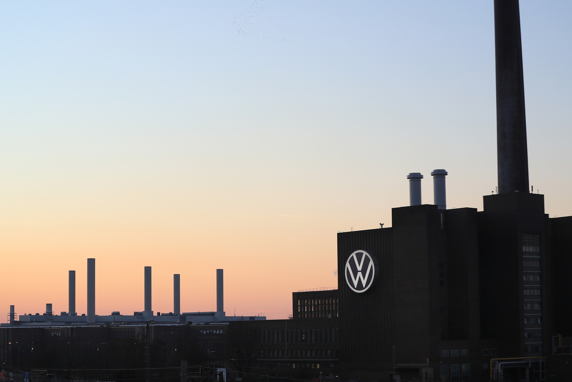 Volkswagen Set for Multimillion-Euro Windfall on Huge Gas Trade - Bloomberg