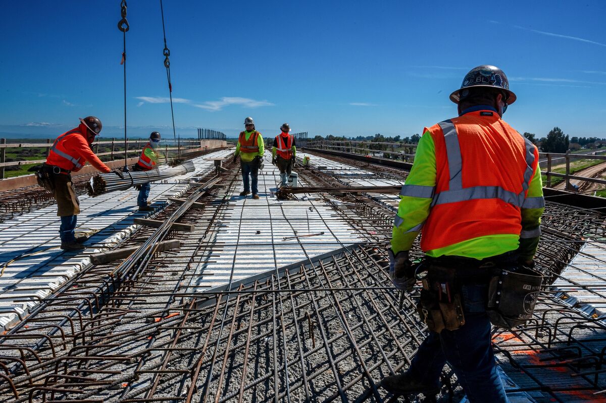 Trump to Redirect $2.4 Billion in California High-Speed Rail Aid