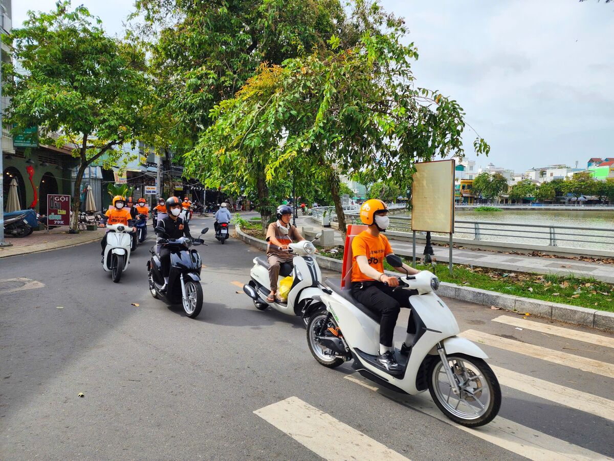 Vietnam Startup Seeks Slice of Third-Largest EV Motorbike Market