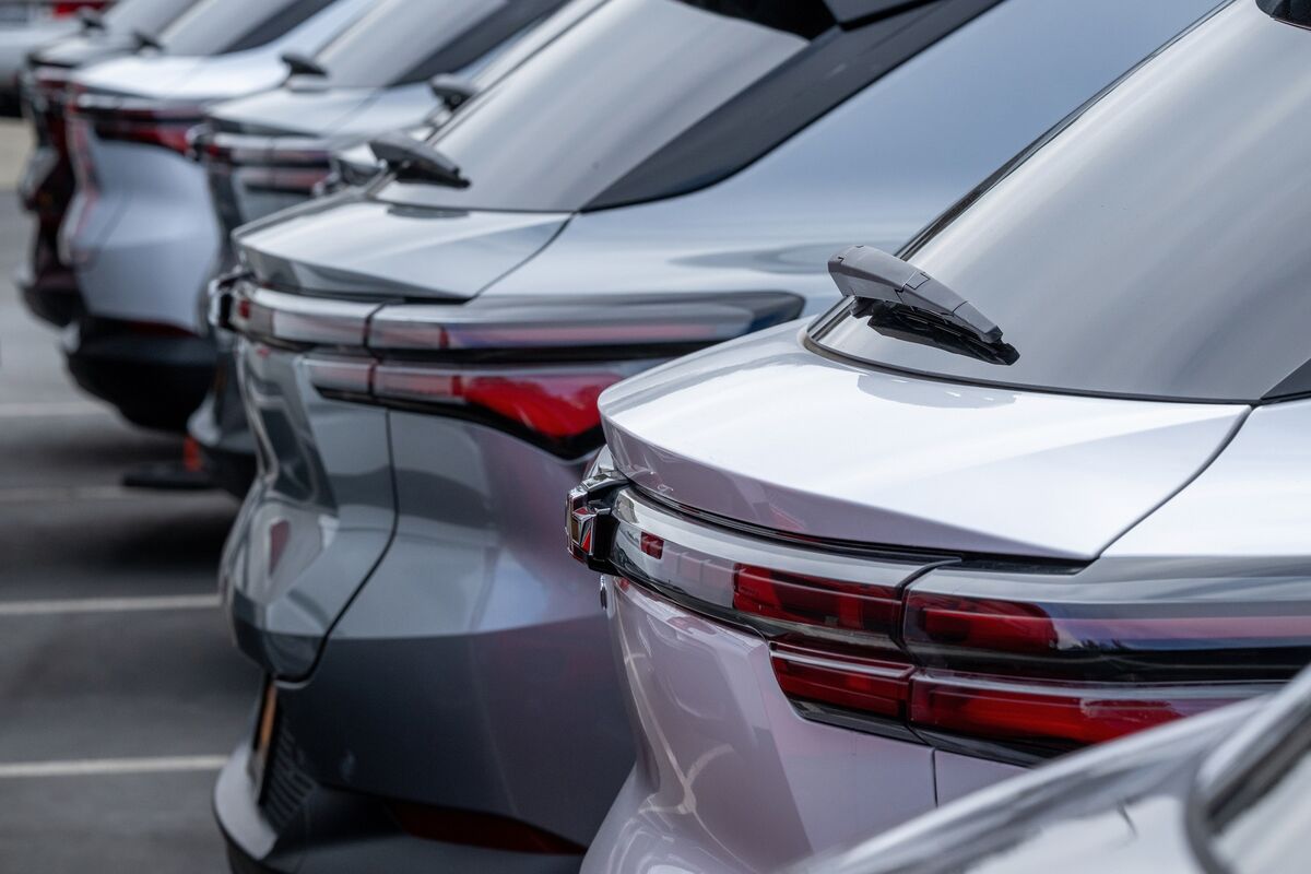 bloomberg.com - Bethany Benjamin - Electric Vehicle Outlook Sinks After US Withdraws Policy Support