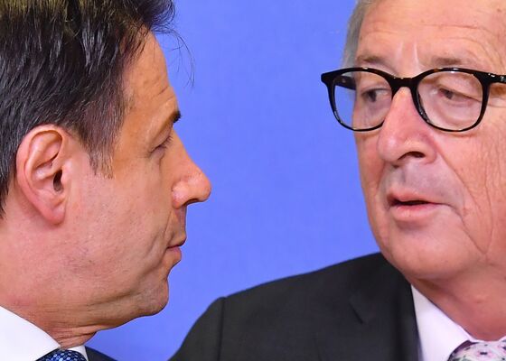 Populists Split as Conte Seeks Deficit Trim for Juncker Meeting