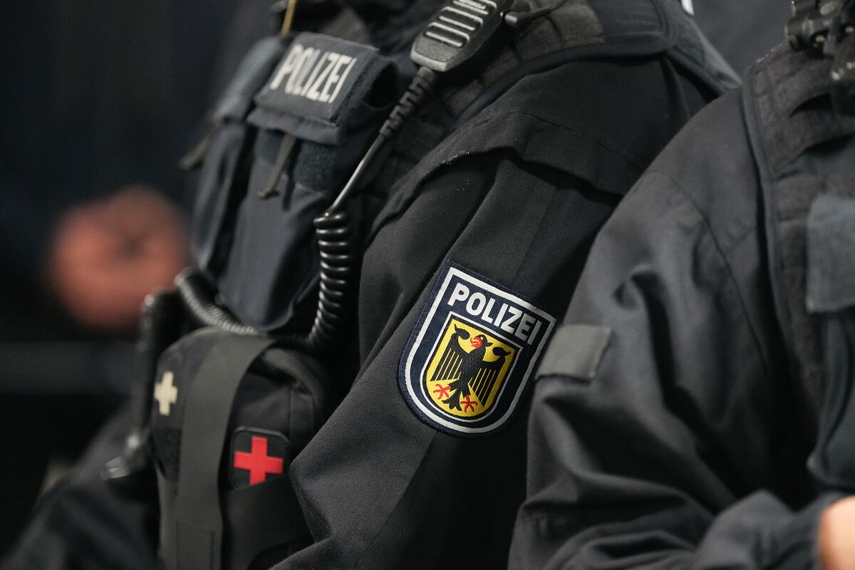 Germany Says Hidden Weapons Cache Points to Hybrid Attack Plans