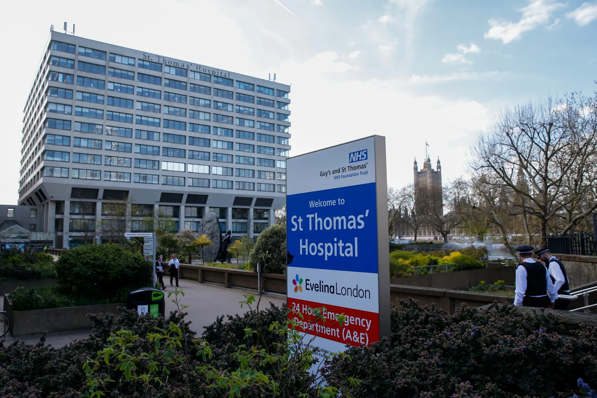 St Thomas' Hospital in London.