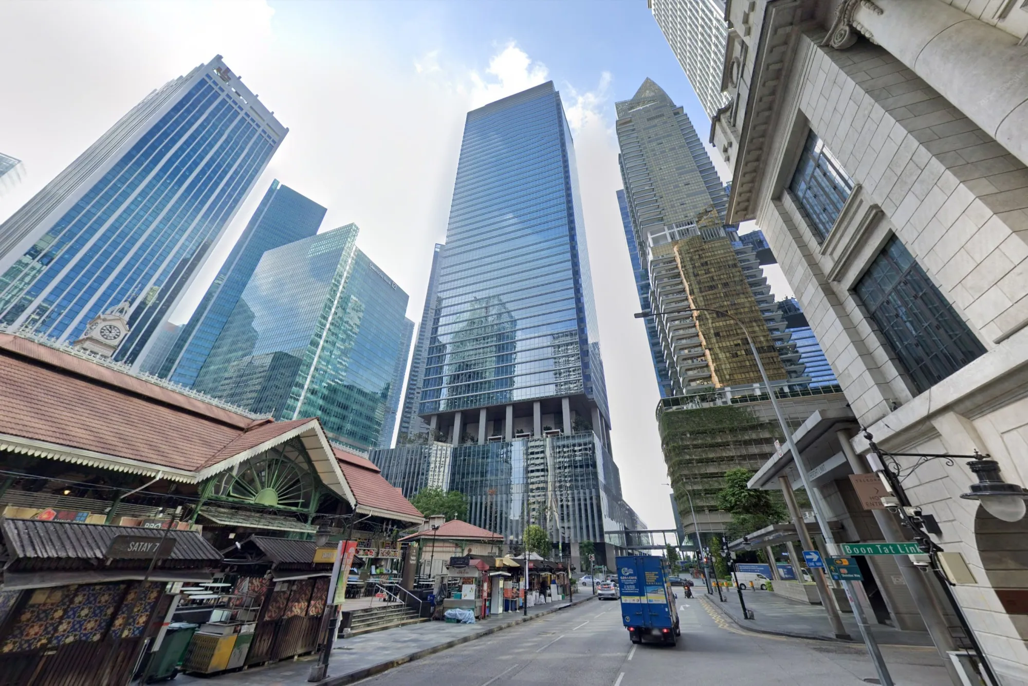 IOI Central Boulevard Towers, center, in Singapore.
