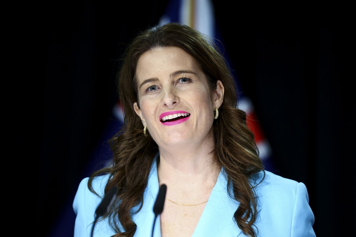 NZ’s Willis Says Chorus Divestment Is Smart Use of Balance Sheet