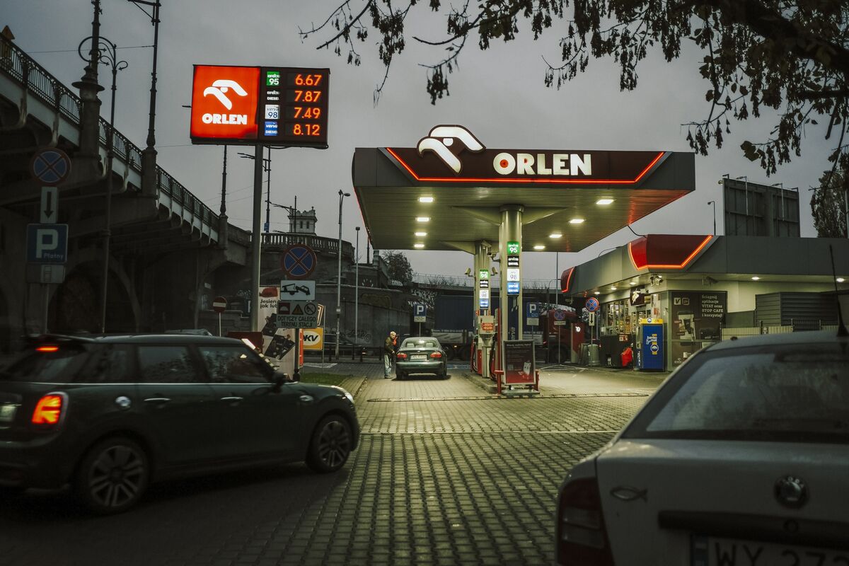Poland Will Phase Out Fuel Subsidies as Tusk Comments on US-Iran Peace Negotiations Poland Will Phase Out Fuel Subsidies as Tusk Comments on US-Iran Peace Negotiations
